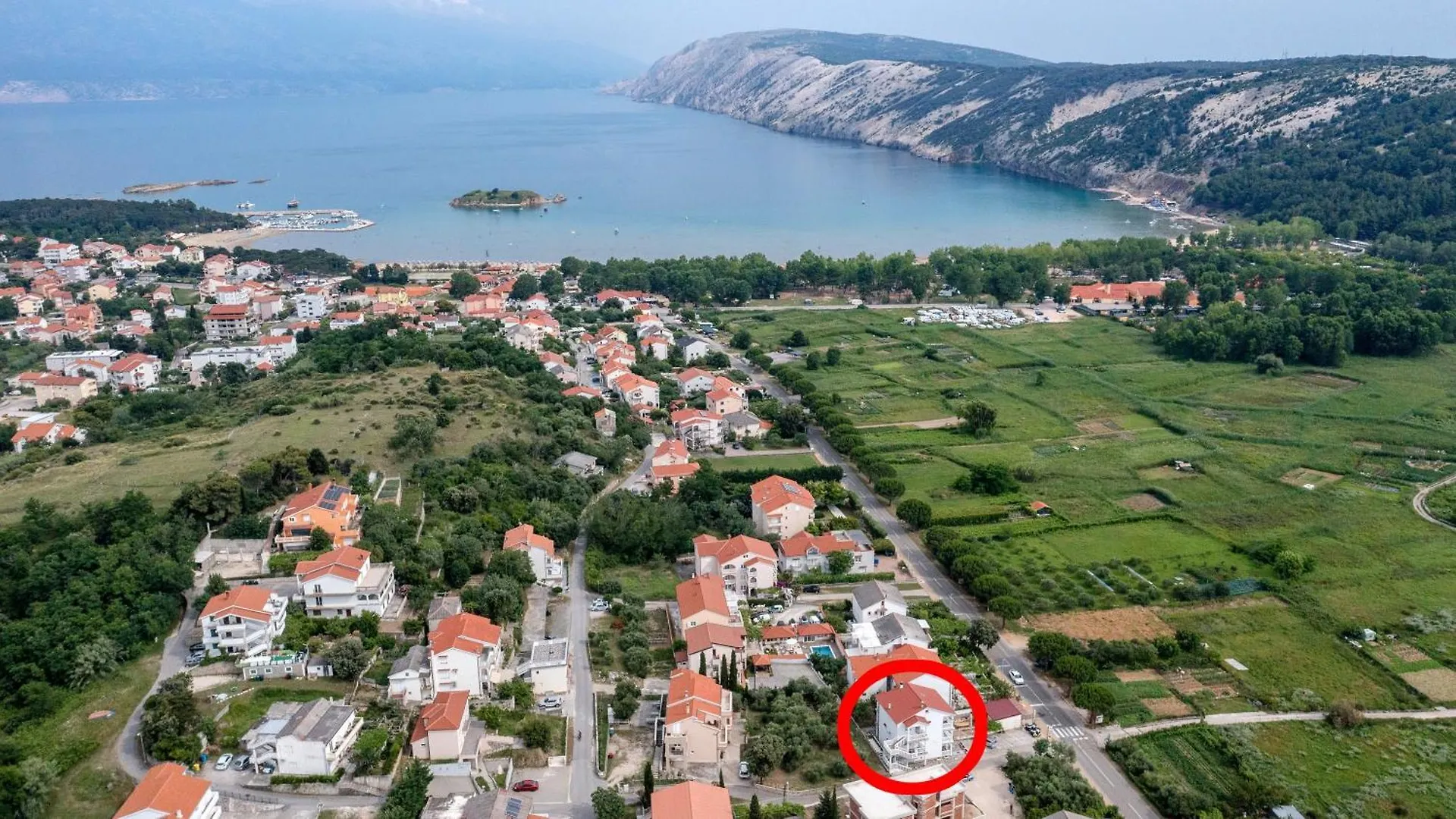 Apartments With A Parking Space Lopar, Rab - 22558